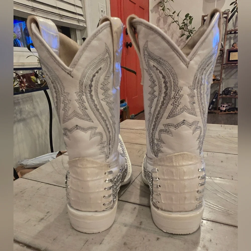 White Diamonds Youth 14.5 Glitter Rhinestone Cowgirl Boots White.